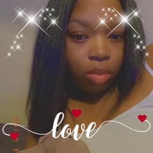 Meet your Posher, Carlissia